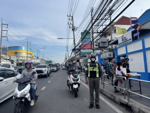 ประชาสัมพันธ์ ห้ามรถย้อนศร ถนน เศรษฐกิจ (ตลาดโรงไม้)